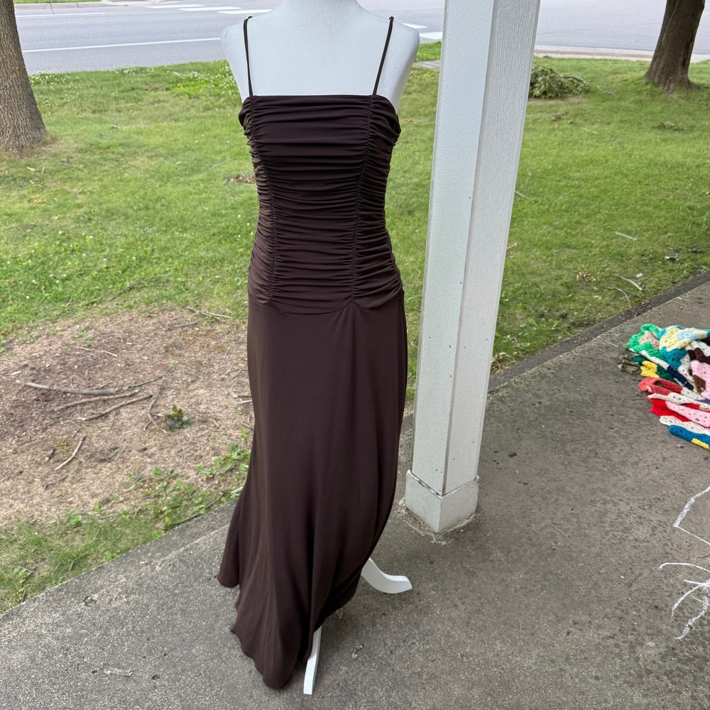 VTG BCBG Paris Brown Ruched Maxi Dress Spaghetti Strap XS Formal Evening Gown